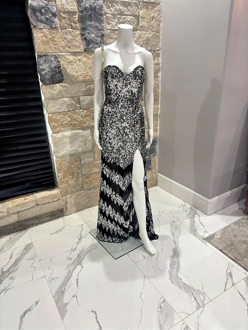 Primavera Couture Sequin Slit Maxi Dress in Black & Silver Size 00 NWT